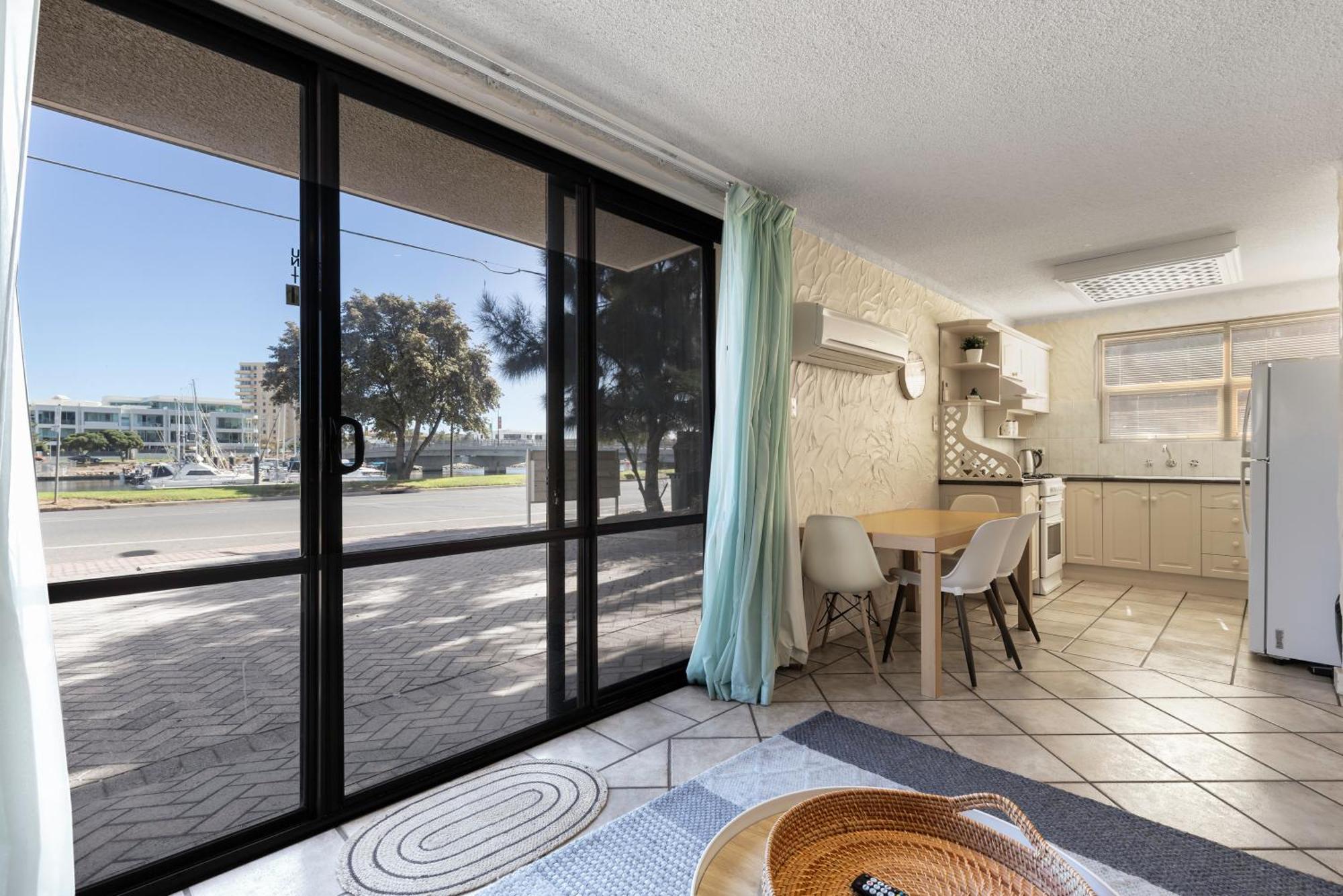 Bayswaterfront Apartments Adelaide Oda fotoğraf