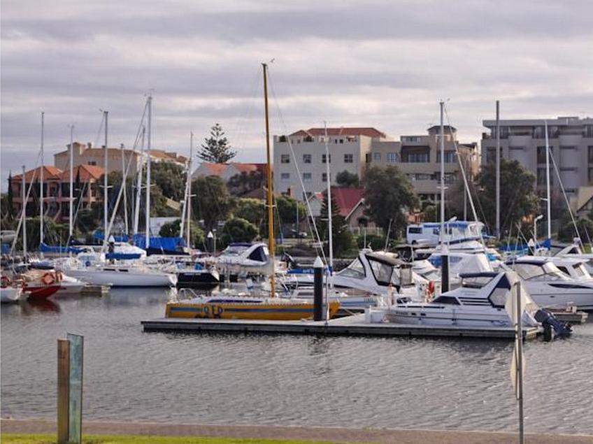 Bayswaterfront Apartments Adelaide Dış mekan fotoğraf